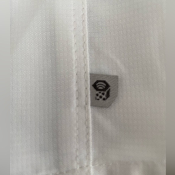 Mountain Hardwear Womens performance shirt vented camping hiking outdoors REI - Picture 8 of 16